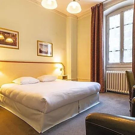 Hotel Des Bains 2*