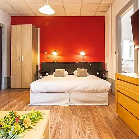Des Bains Hotel 2*